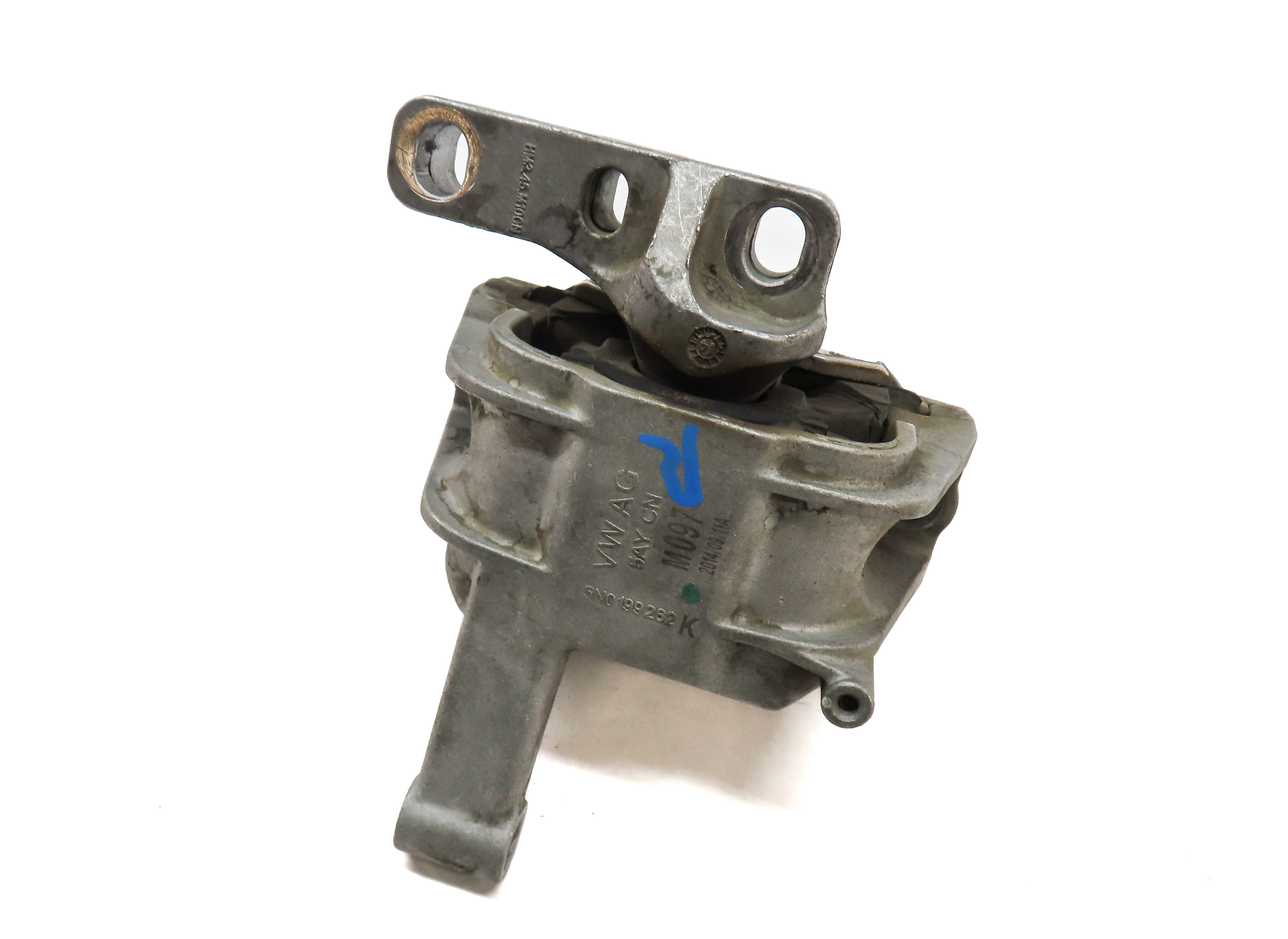 2015 AUDI Q3 (8U) 2.0L TURBO (CCTA) ENGINE FRONT RIGHT MOTOR MOUNT — exact item pictured